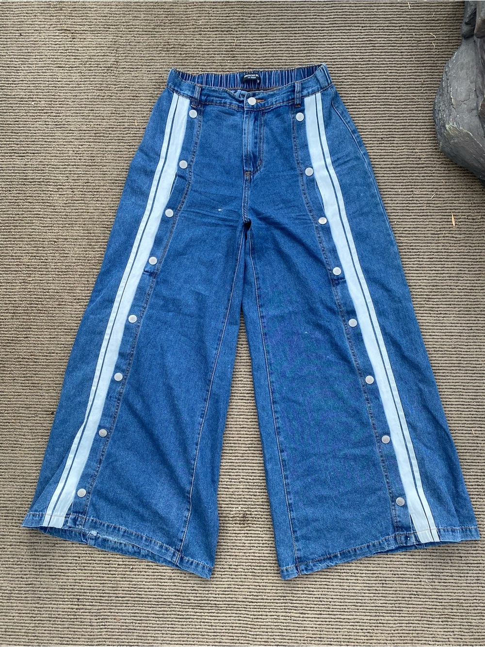 Wide Leg Snap-Stripe Denim Jeans - Blue